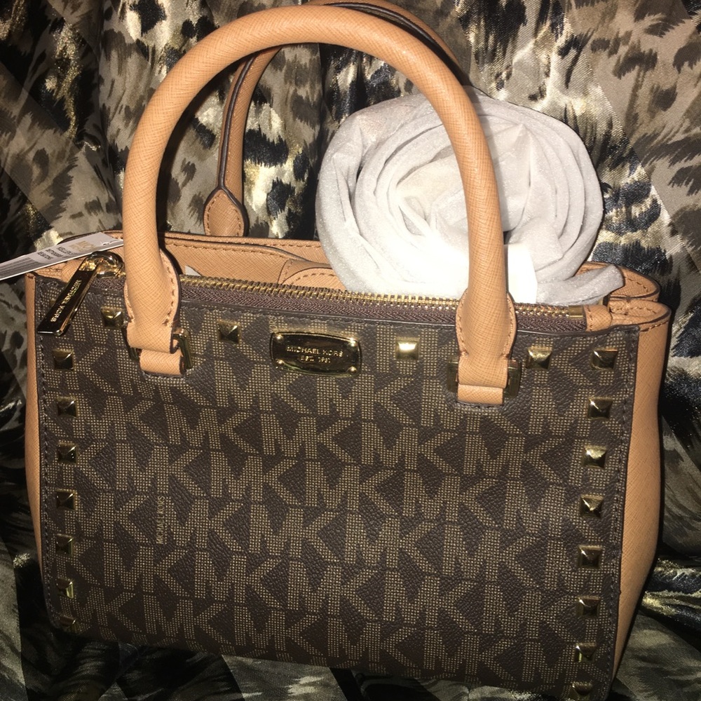 NWT Michael Kors Kellen Studded Handbag